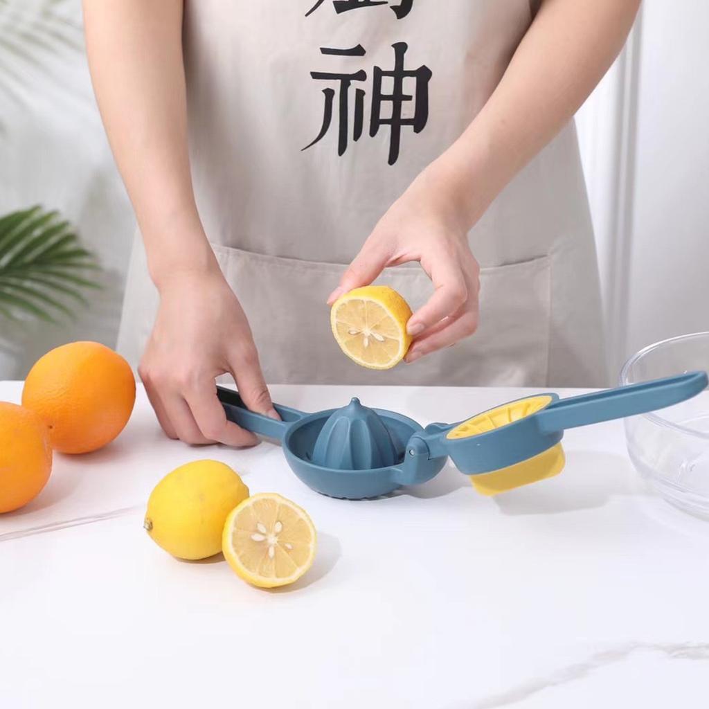 New Rotary Press Manual Lemon Juicer Household Mini Portable Juicer Simple Juicer