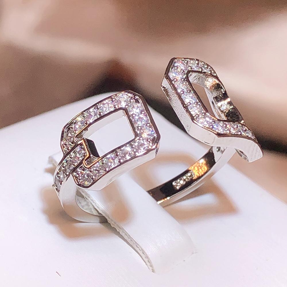 Изысканное кольцо для женщин, стильное квадратное геометрическое регулируемое кольцо с цирконом, новые ювелирные изделия, обручальное кольцо невесты, высококачественное кольцо с квадратным цирконом