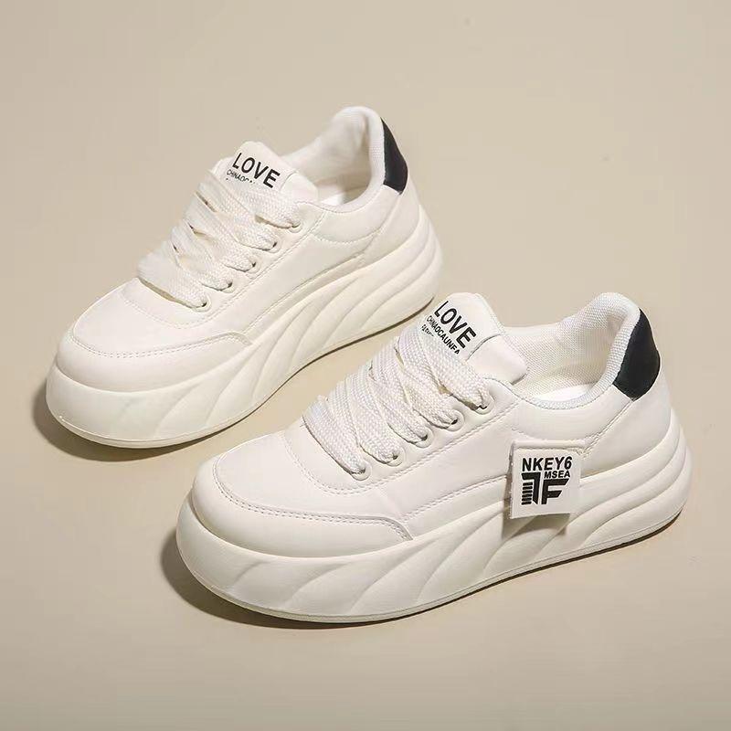 Women's Shoes Autumn New Platform White Shoes High-Grade Increased Lightweight Casual Sports Skate Shoes