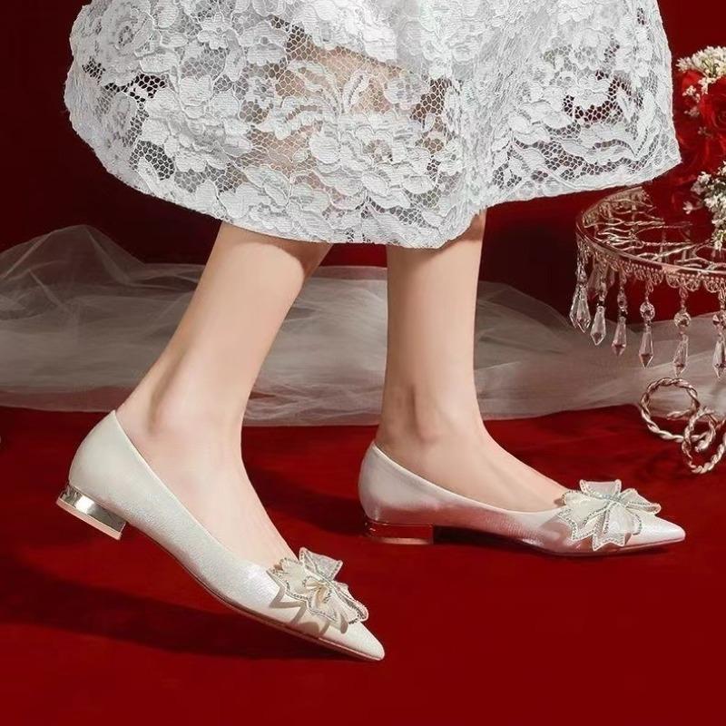 Flower Pearl Women High Heels Shoes Crystal Luxury Sandals Elegant 2025 Trend New Summer Pointed Toe Shoes Woman Pumps Zapatos