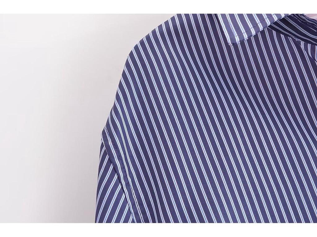 2024 Winter Women's European & American Batwing Sleeve Striped Shirt