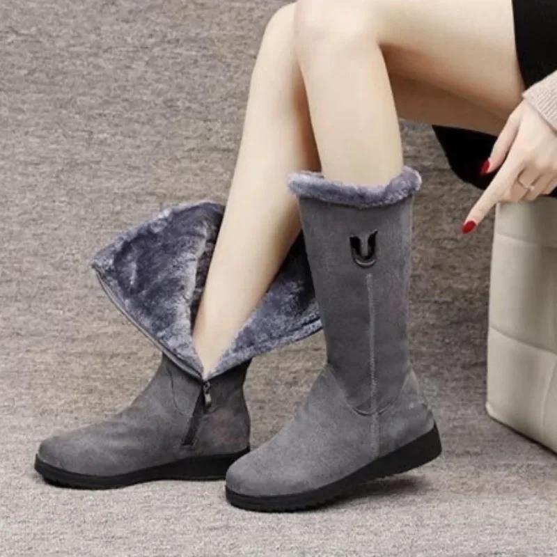 Women's 2025 New Winter Boots with Plush Midsole, Fashionable, Thick and Warm Snow Boots, Flat Bottomed,side Zipper Cotton Boots
