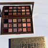 Christmas Eighteen Color Em Power Ed Eye Shadow Palette