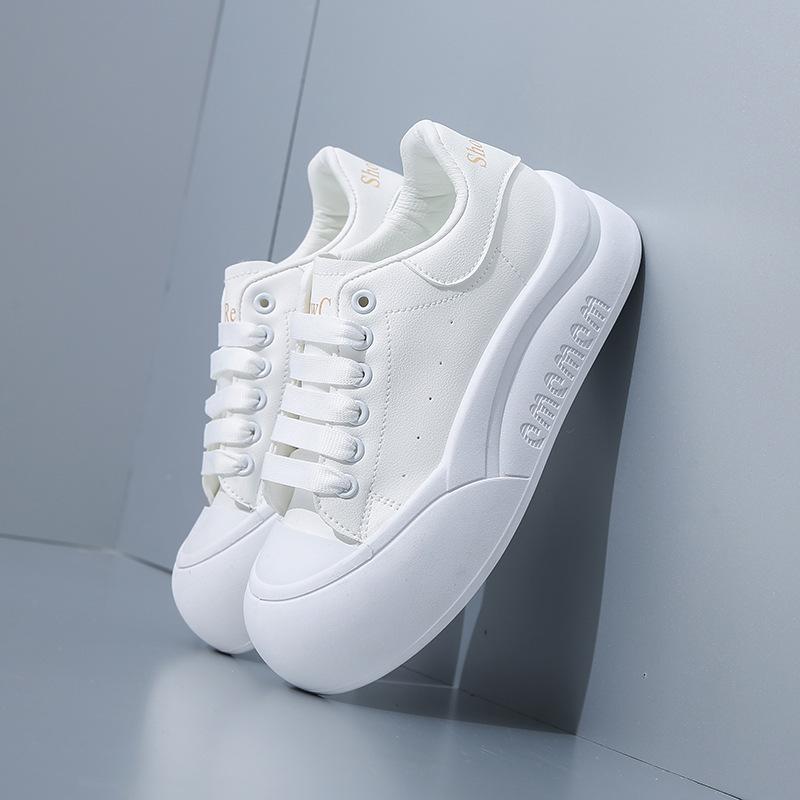 2025 Spring Little White Shoes New Korean Version Ins Female Students Height Increase Platform Sports Board Shoes Casual Shoes Female W3031