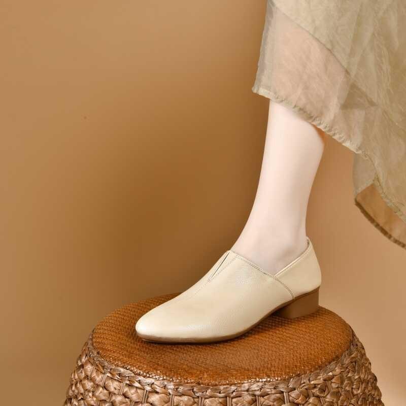 Модная обувь для женщин 2024 года, модные туфли-лодочки для женщин, лаконичные туфли-лодочки для офиса и карьеры, женские туфли с острым носком и низким каблуком для отдыха на природе