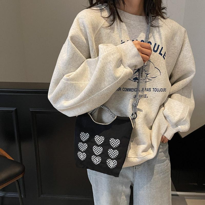 2025 New Fashion Embroidery Bag Shopping Bag Real Nylon Fashion Portable Shoulder Messenger Bag Women