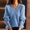 Soft Knitwear V-Neck Pullover Sweater for Autumn and Winter