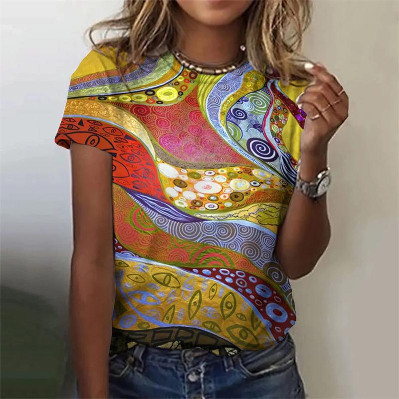 Retro Style 3D Printed T-shirts with Fashionable Round Neck Short Sleeved Top Featuring Ethnic Patterns Women's T-shirts