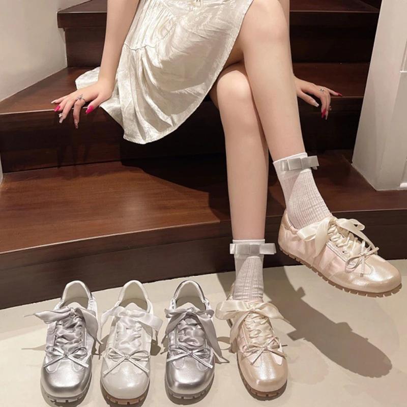 Fashion Luxury Designer Women Sneakers Flats Shoes Fashion Comfort Lace Up Non Slip Flats Ladies Outdoor Walk Shoes