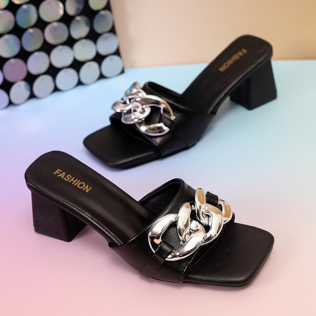 Summer New Versatile Fashion Outer Wear Thick-heeled Slippers Women's Cool Slippers Sandals One-word Drag Summer High-heeled Sandals Women