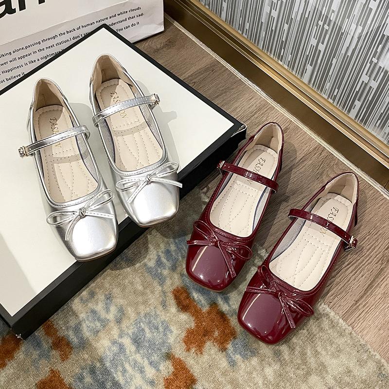 Fashion Mary Janes Women's 2025 Plus Size Ladies Shoes Flats Bow Tie Daily Flats Women Square Toe Buckle Strap Soft Bottom Shoes Female