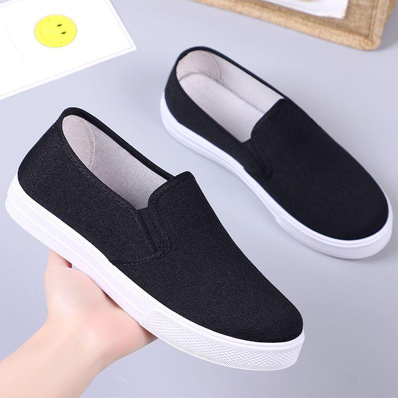 Summer Comfortable Light Solid Color Casual Slip On Ladies Footwear High Quality New Arrival 2025 In Cheap Women's Flat Shoes