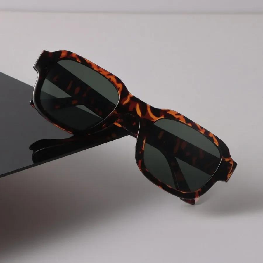 Vintage Rectangle Sunglasses Women Men Casual Fashion Glasses Luxurious Brand Designer Female