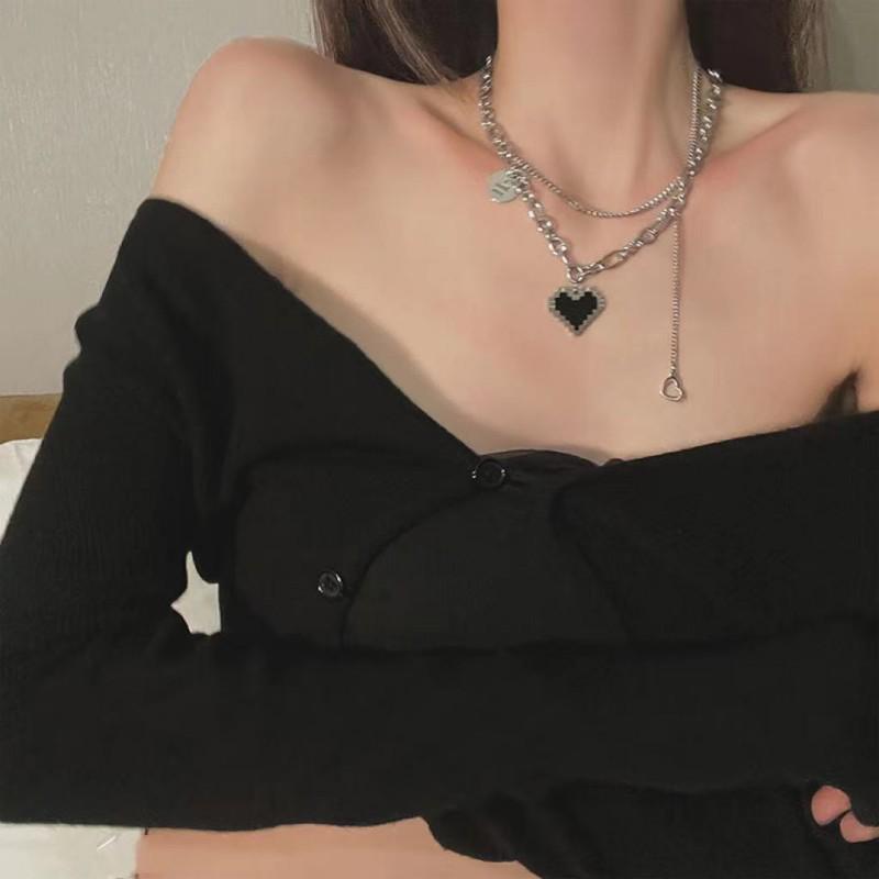 Double Layered Black Heart Necklace with Simple Letter Pendant: Hip Hop Style for Women, Elegant and Versatile Accessory