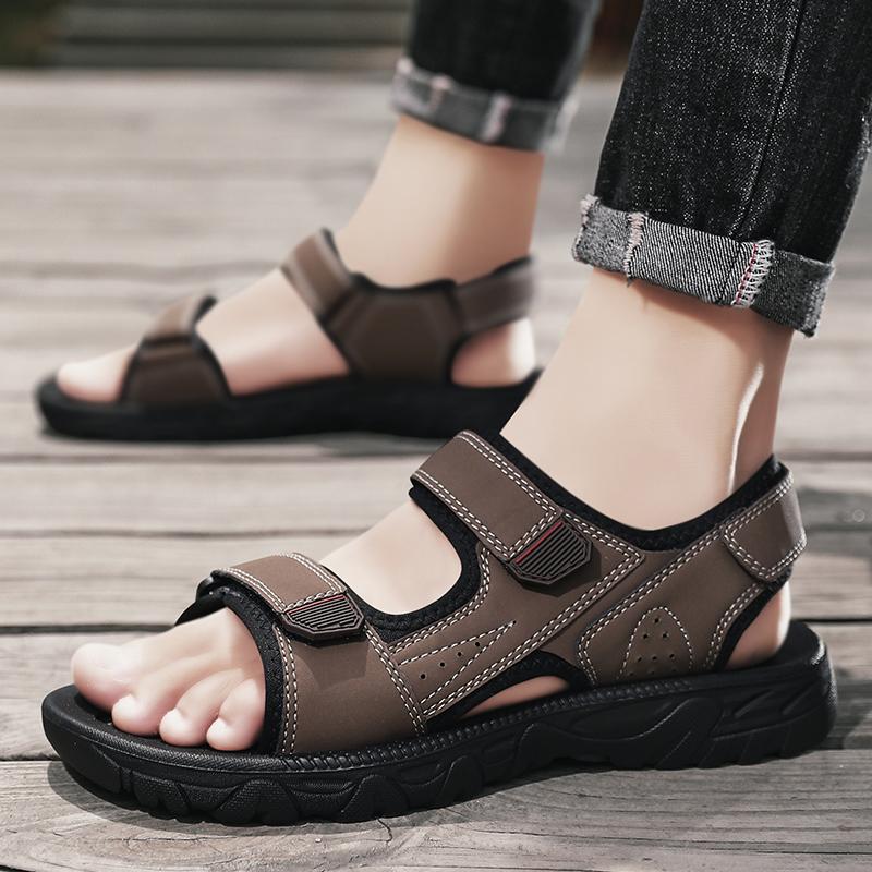 Sandals for Men 2025 New Style Summer Outerwear Men Breathable Casual Dad Driving Vietnamese Ins Trend
