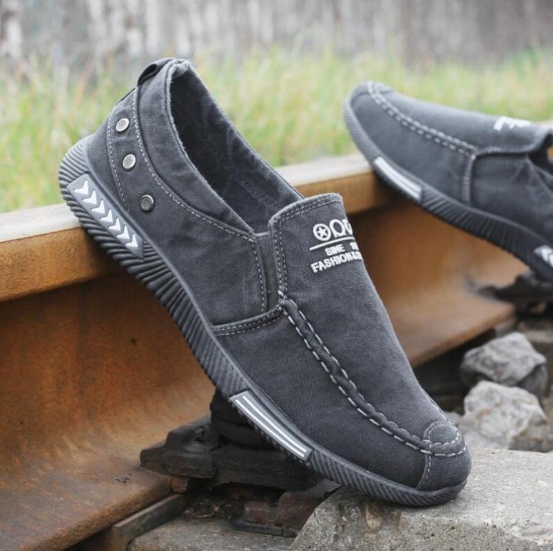 Men Casual Flats Shoes Denim Canvas Slip On Mens Casual Shoes Plimsolls Breathable Male Footwear Spring Autumn Sneakers Flat
