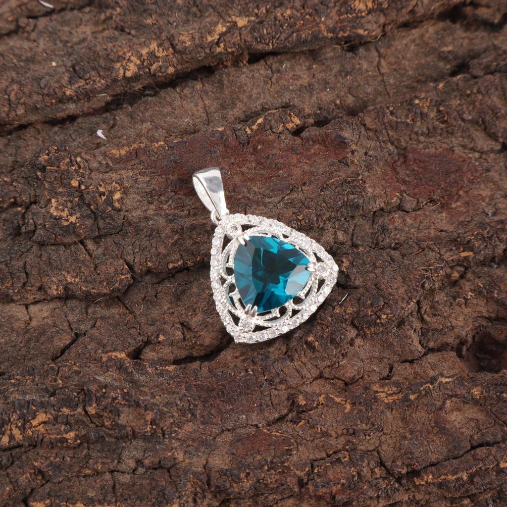 Апатит Драгоценный камень 925 Стерлинговое серебро Ювелирные изделия Дизайнерский цирконовый кулон 0,99" Для мамы CZP-8-13