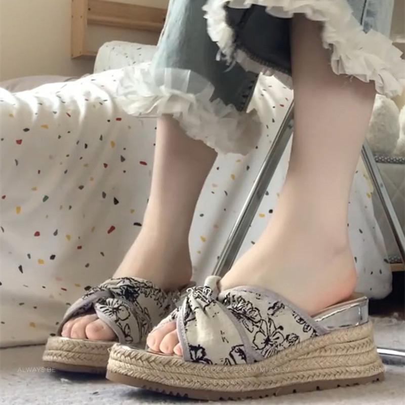 Fashion 2025 Heels Slides Woman Slippers Flip Flops Wedge Platform Shoes Woman Beach Slippers Zapatos Mujer