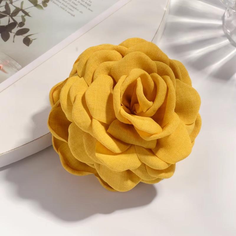16 Colors Sweat Medium Size Cotton Fabric Rose Flower Hair Claw Clips for Women Korean Ctach Shark Clamp Hair Accessories