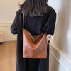 Large Capacity Trendy Bag Women's Bag 2025 New Textured Commuter Bucket Bag Solid Color Retro Shoulder Messenger Bag