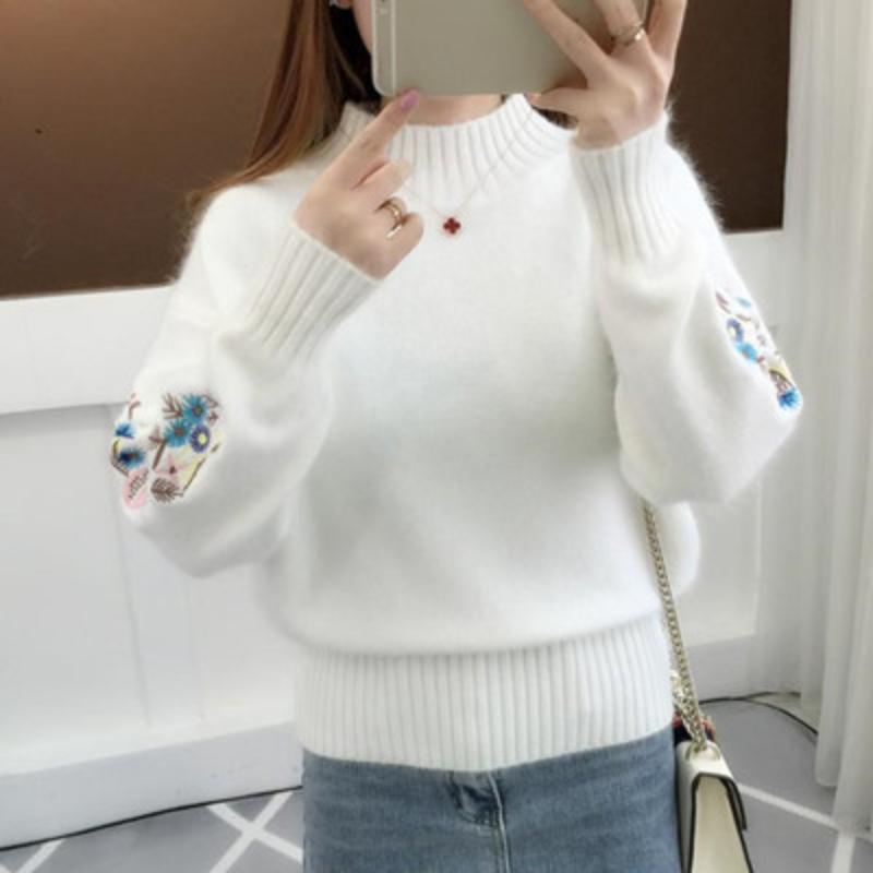 Autumn Winter Woman Sweaters Turtleneck Sweater Female Slim Pullover Jumper Embroidery Knitted Sweater Fashion Casual Top