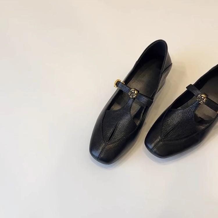 Sheepskin Version~ French Retro Hollow One-word Buckle Camellia Single Shoes Women's Versatile Leather Thick Heel Mary Jane Shoes