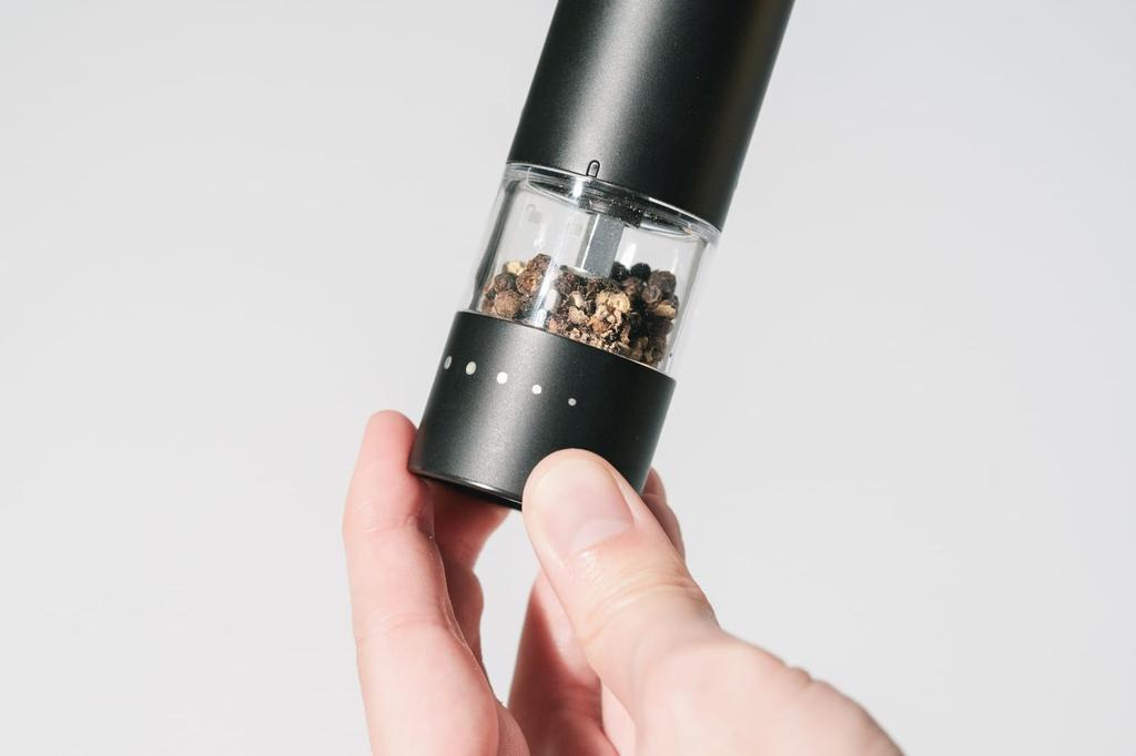 RUSSELL HOBBS Electric Salt & Pepper Mill, Rechargeable, for Rock Salt, Pepper, and Spices, Adjustable Coarseness, Mini, Set of 2, Black, 7942JP-BK