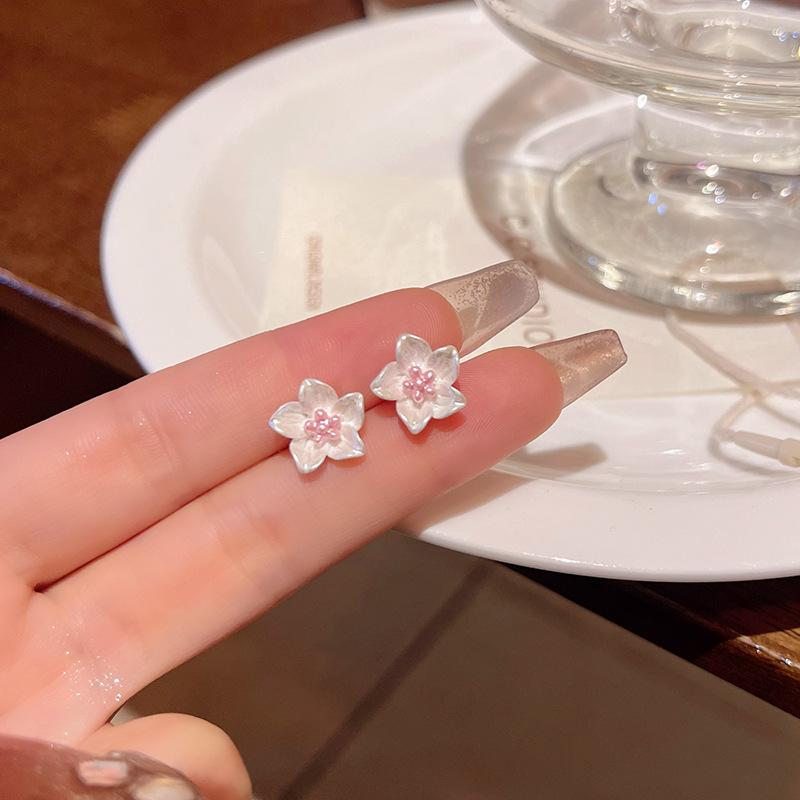 Korean Series Light Luxury Niche Advanced Feeling Camellia Flower Earrings For Women