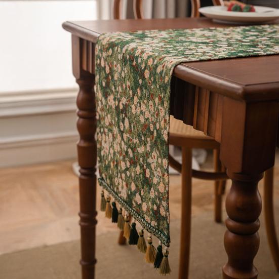 Рождественская зеленая жаккардовая дорожка на стол с кисточкой, декоративная праздничная настольная дорожка