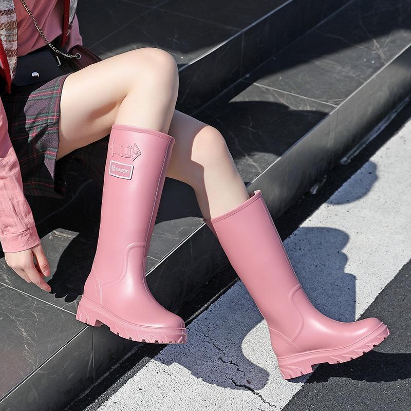 Fashion Rain Shoes Women's Non-slip New High Rain Boots Adult Rubber Shoes with Velvet and High Water Shoes