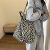 Leopard Casual Tote Zipper Women Handbags Soft Versatile  New Fashion Commuting Simple High Capacity Shoulder Bags