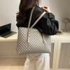 Winter New Trendy Leisure Commuting Simple Fashion Large Capacity Large Capacity Portable Shoulder Tote Bag Women