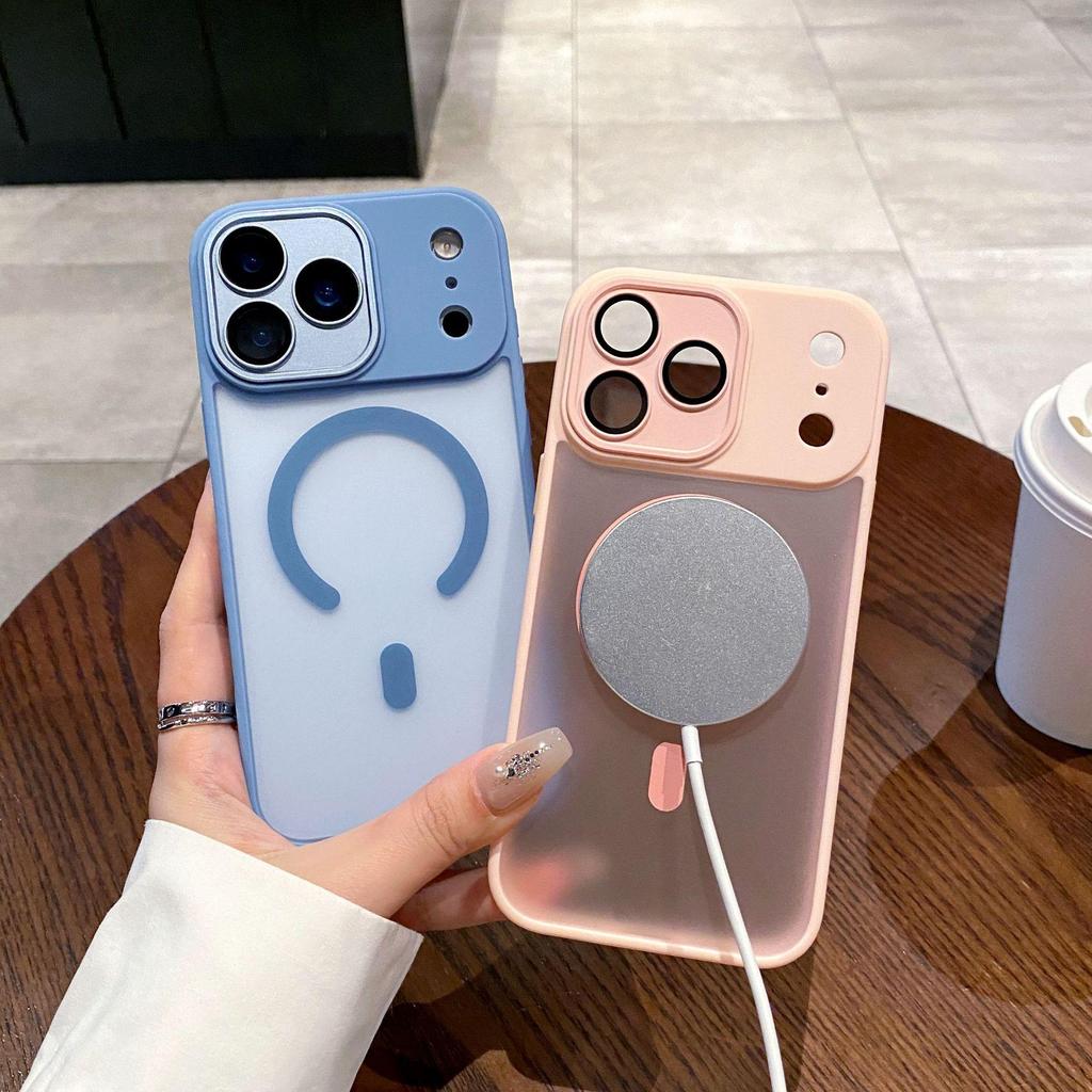 Магнитный чехол для iPhone 17 Pro Max с полной защитой объектива и защитой с эффектом кожи