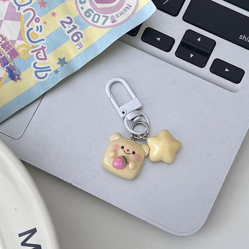 Kawaii Creative Star Bear Keychain Cute Cartoon Car Keychain Pendant School Backpack Decoration Accessories Kids Toy Gifts
