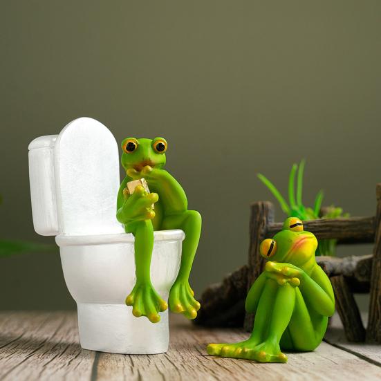 Cartoon Frog Figurine Kissing Meditation Toilet Frog Statue Resin Animal Sculpture Indoor Outdoor Garden Desktop Decoration Ornament