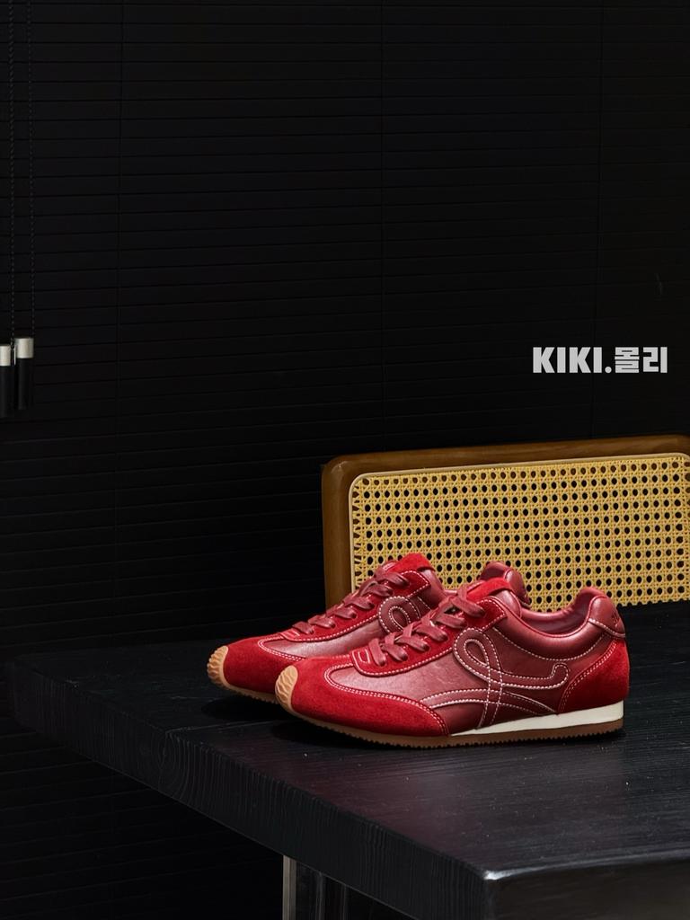 Early Autumn Thick-soled Leather Women's Trendy New Retro Niche Color Matching To Increase the Height of Casual Sports Shoes