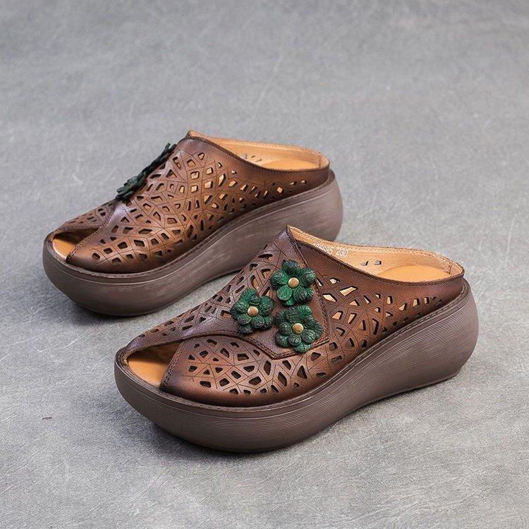 2025 Summer New Retro Ethnic Wind Non-slip and Light Outer Wear Flower Hollow Thick-soled Breathable One-word Drag Shoes