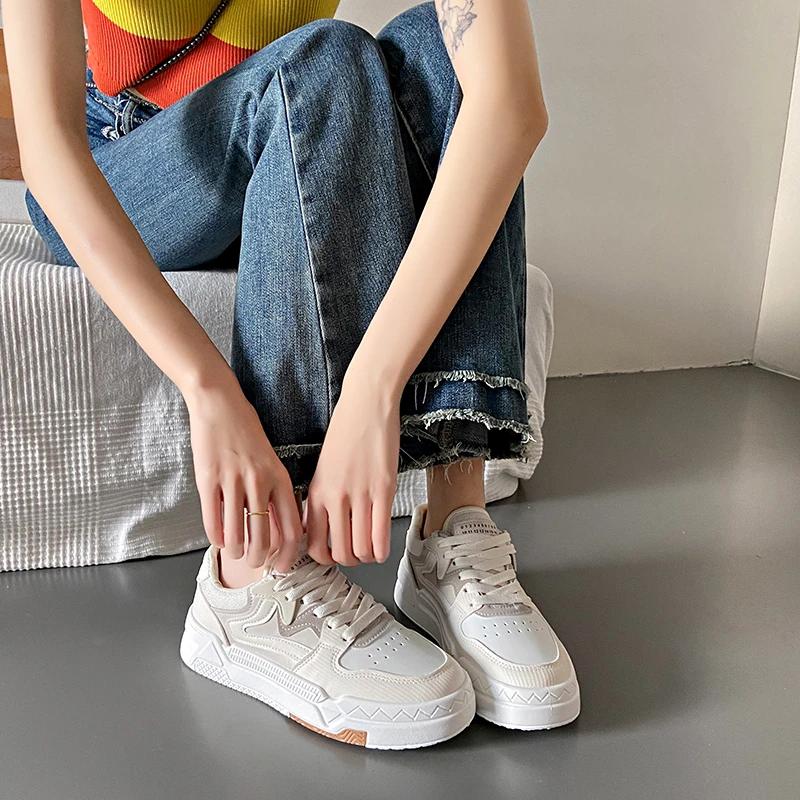 Fashion Small White Shoes Women Sneakers New Spring and Autumn Leisure Sports Shoes Girls with Thick Soles Low Top Board Shoes