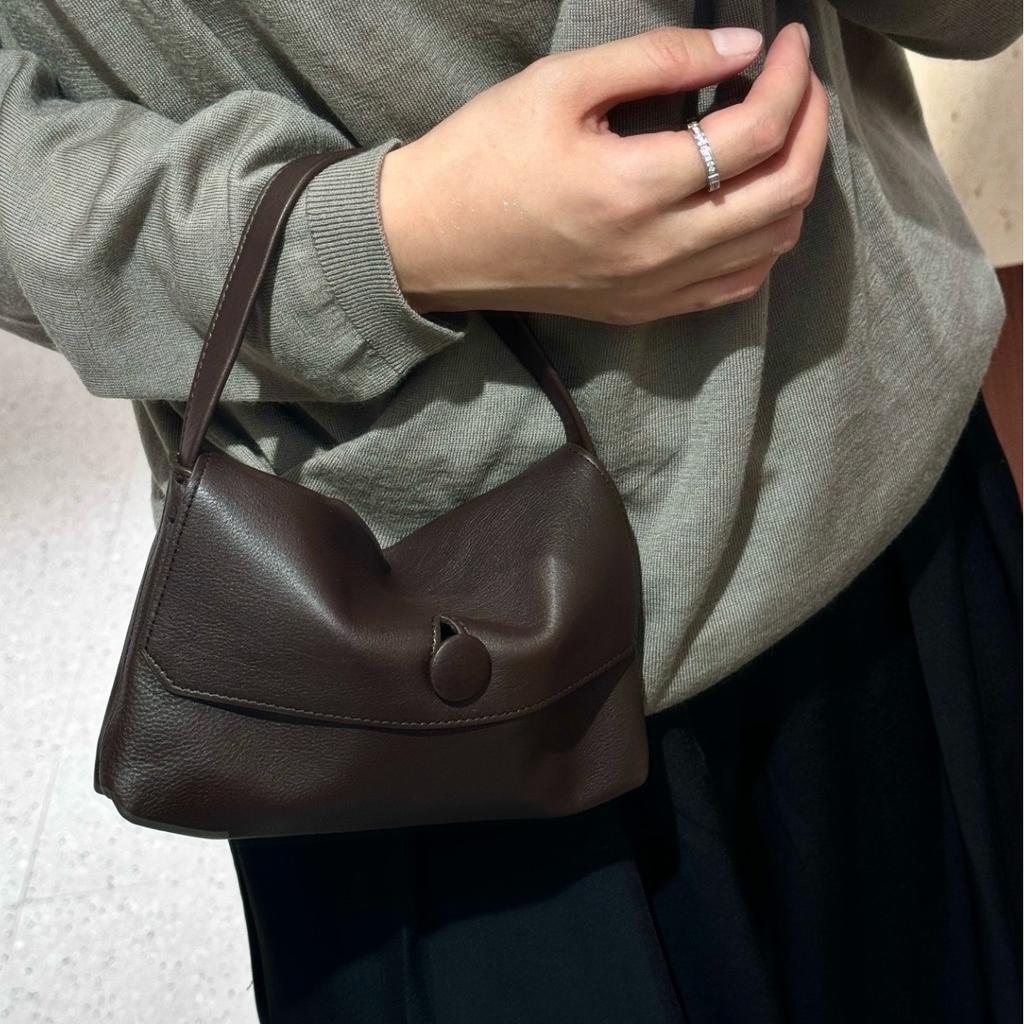 2025 New Style Cowhide Small Square Bag Sallybag Crossbody Bag High-end Feel Handbag Minimalist Drawstring Bag Mini
