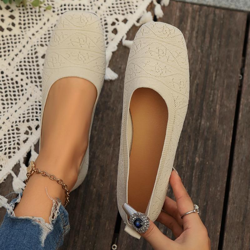 Women's Pointed Toe Flat Shoes Solid Color Knitted Slip On Shoes Casual Breathable Ballet Flats Women Flat Shoes Loafers Women