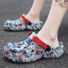 High Quality New Men's Clogs Slippers Sandal Men Garden Shoe Flat Camouflage Sandals Male Sneakers Outdoor Flip Flops Home Clogs
