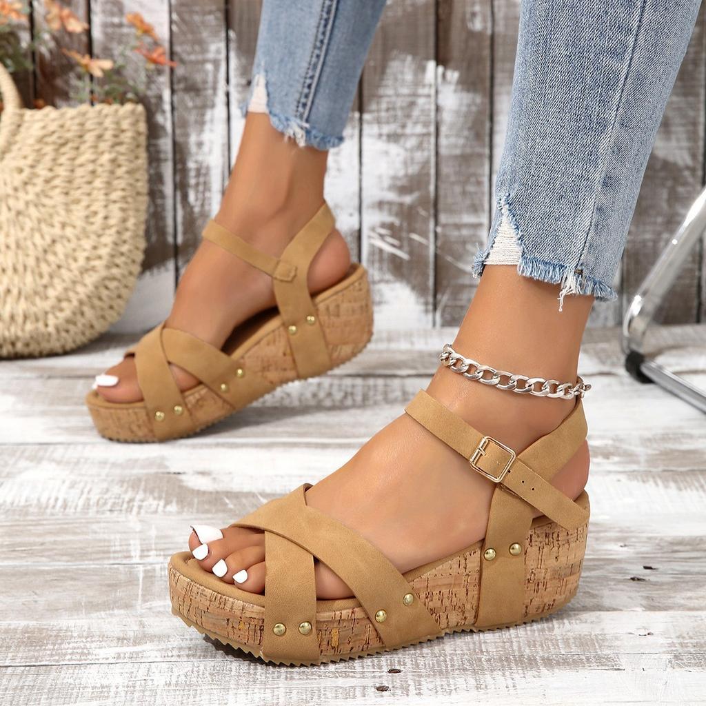 Summer Buckle Strap Wedge SandlesBrand Design Chunky Platform Sandals for Women Woman Rivet Thick Sole Gladiator Sandalias