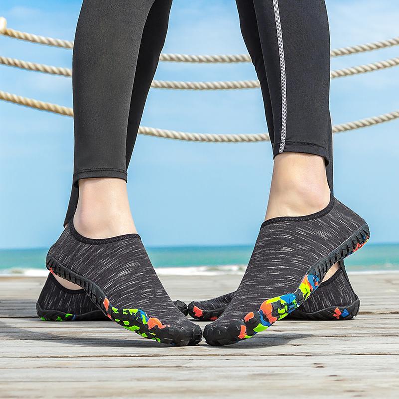 New Summer Parent Outdoor Beach Swimming Shoes Quick Dry Breathable Hiking Lighten Yoga Aqua Shoes Five Toed Outdoor Fitness Sho