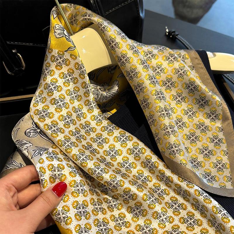 100% Silk Scarf Bandana Women Square Scarves Wrap Kerchief Green Mulberry Silk Bandana Fashion Luxury Headband Hijab Shawl