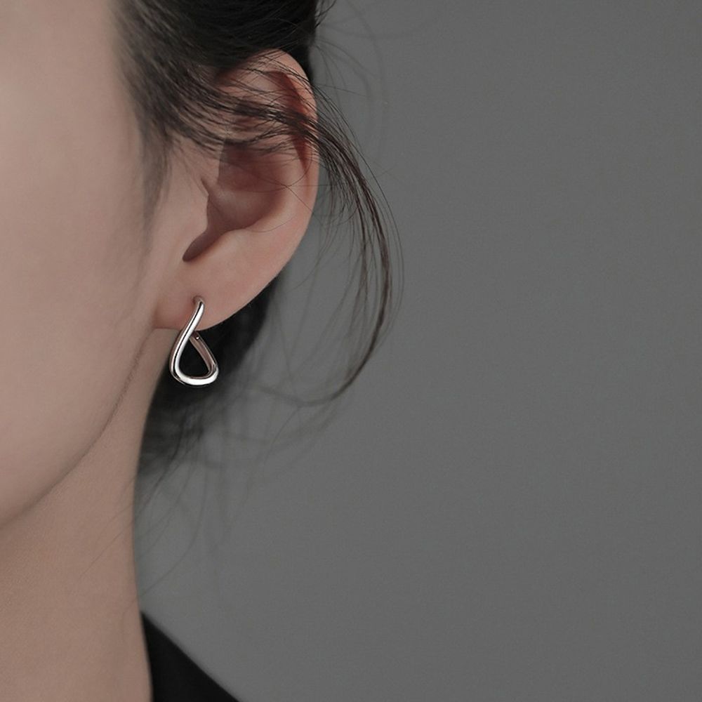 Girls Exquisite 925 Sterling Silver Rregular Dislocation Earring Plain Hoop Earrings Goth Ear Studs