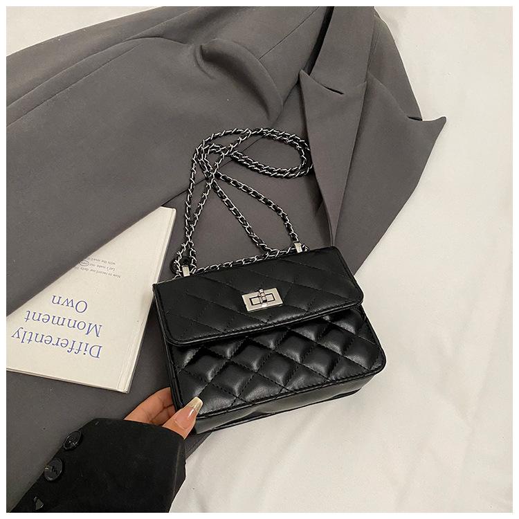 Stylish Casual Simple Small Square Bag Women's 2025 New Trendy Fashion Diamond Chain Bag Single Shoulder Crossbody Small Square Bag
