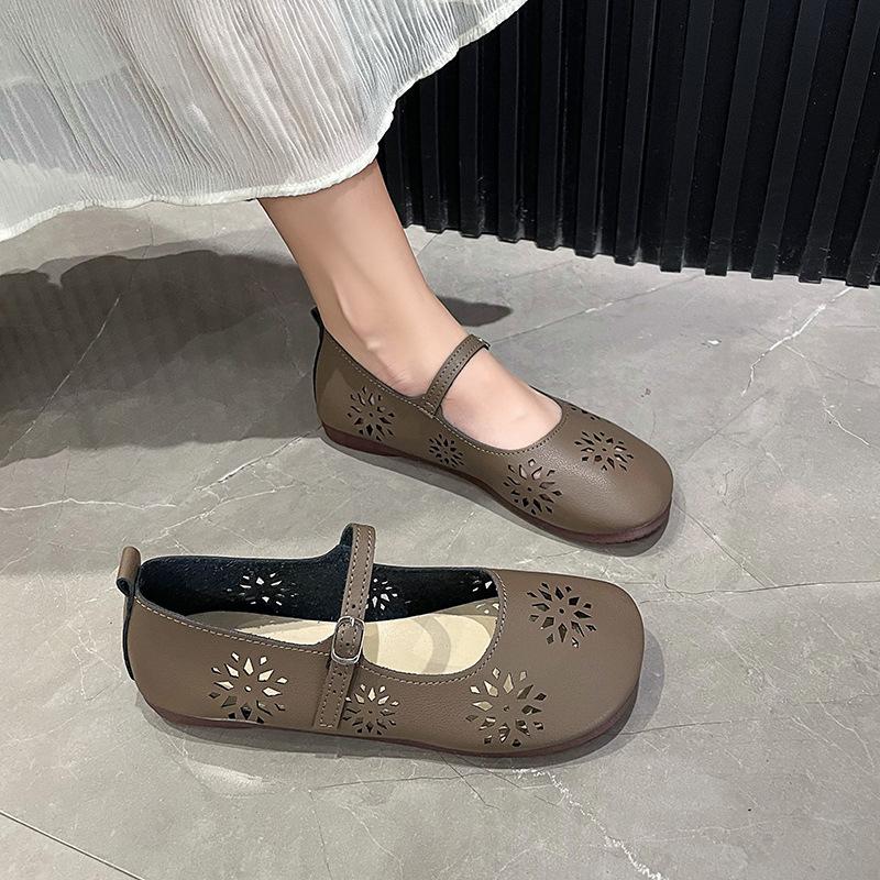 Fashion 2025 Summer New Fashion Breathable Women Sandal Ladies Softsoled ComfortLightweight Nonslip Shoes Leisure Versatile Flat Shoes