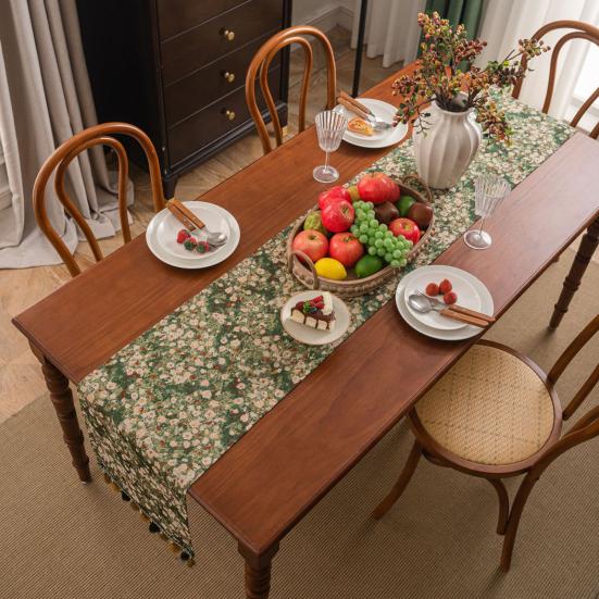 Рождественская зеленая жаккардовая дорожка на стол с кисточкой, декоративная праздничная настольная дорожка