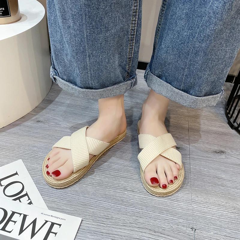 Fashion Straw Sandals New Summer Light Casual Soft Bottom Beach Flip-flops Waterproof Non-slip Sandals