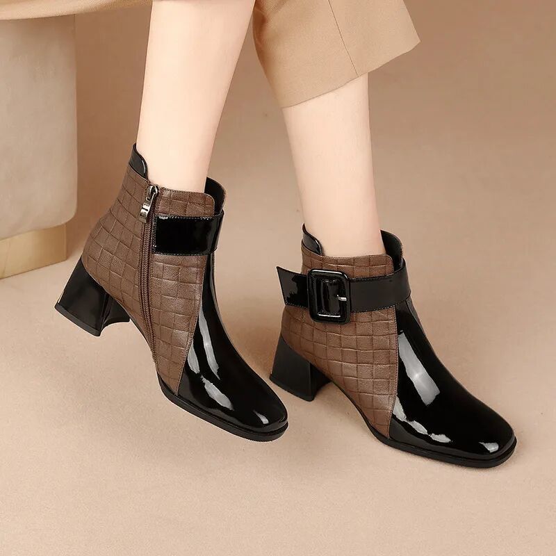 Women Ankle Boots Thick Heels Platform Short Boots Fashion AutumnNew Female Shoes Retro Belt Buckle Work Shoes Boots